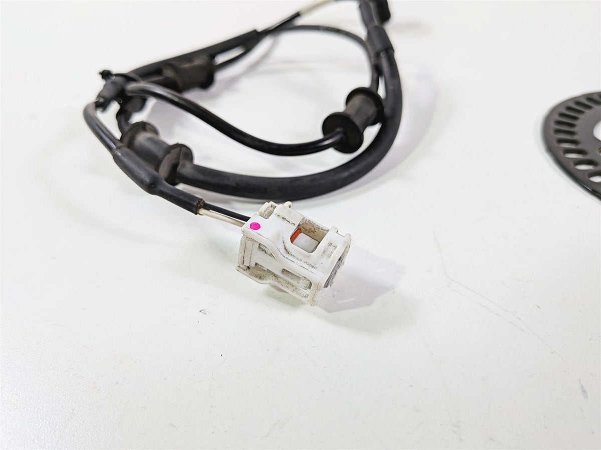 2024 Yamaha YZF R1 RN65 Rear Abs Brake Wheel Speed Sensor - Read 2CR-85980-01-00 {{ shop.shopifyCountryName }} - Mototech271