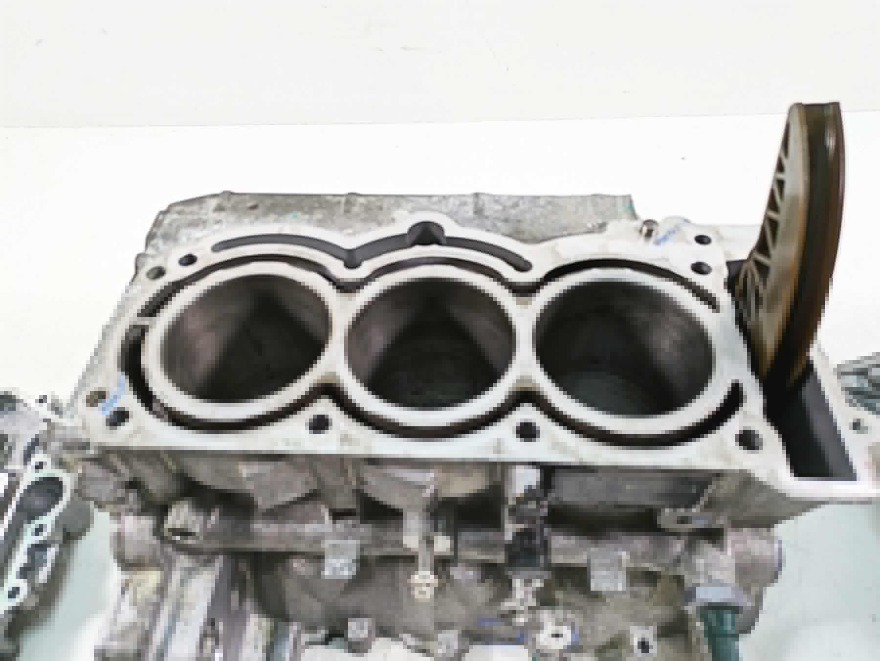 2019 Sea-Doo Spark 900 Trixx Crankcase Lower Engine Case - Read 420894026 {{ shop.shopifyCountryName }} - Mototech271