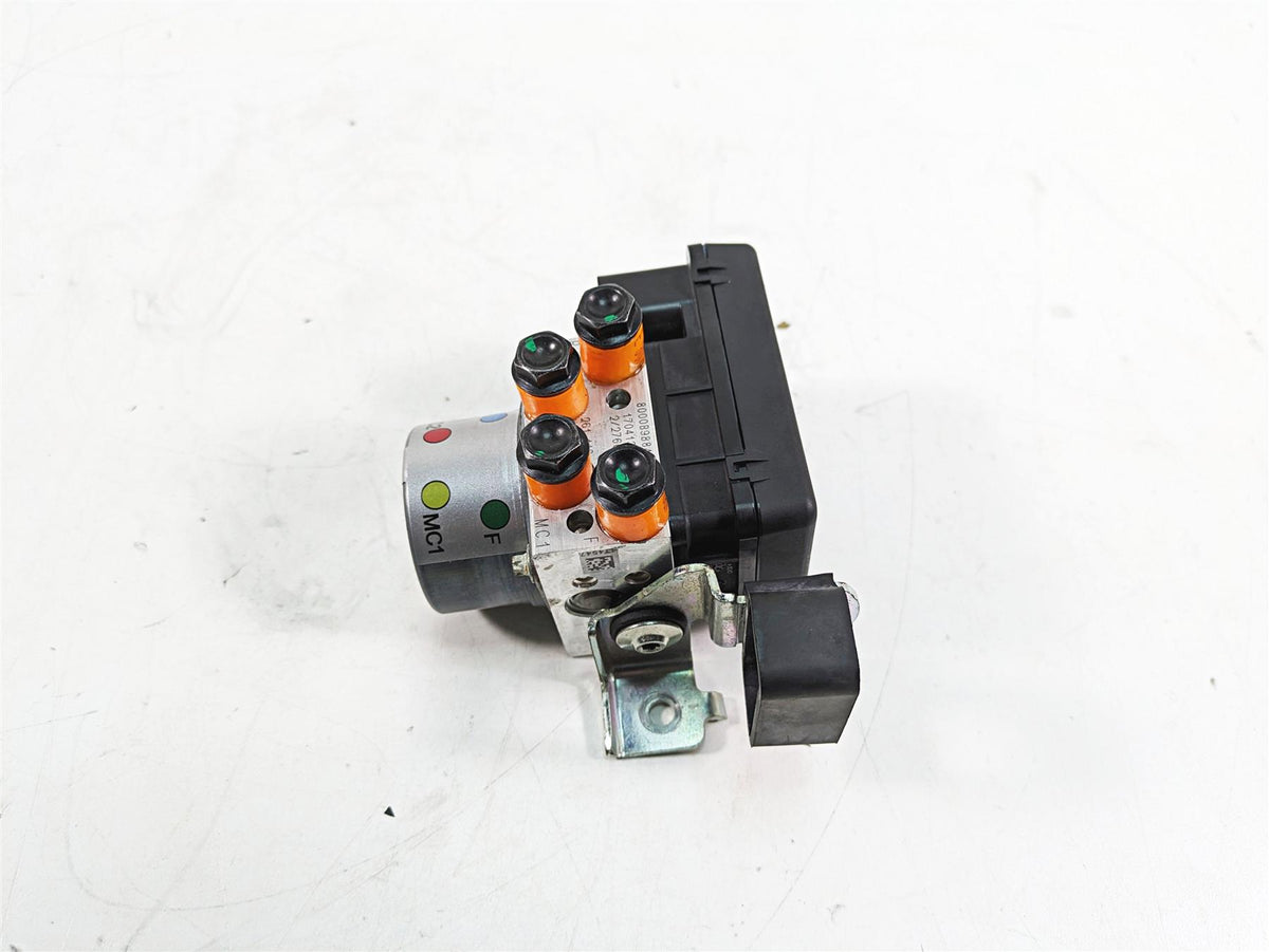 2017 Mv Agusta Dragster 800 Abs Brake Pump Module Unit 8000B9134 8000B9884 {{ shop.shopifyCountryName }} - Mototech271