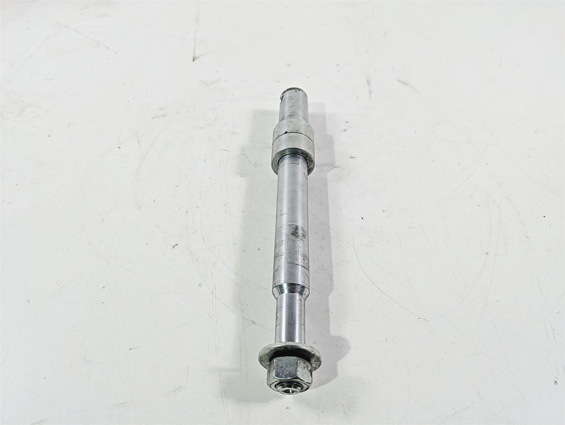 2006 Harley VRSCR Street V-Rod Front Axle Wheel Spindle 1" 41540-04 {{ shop.shopifyCountryName }} - Mototech271