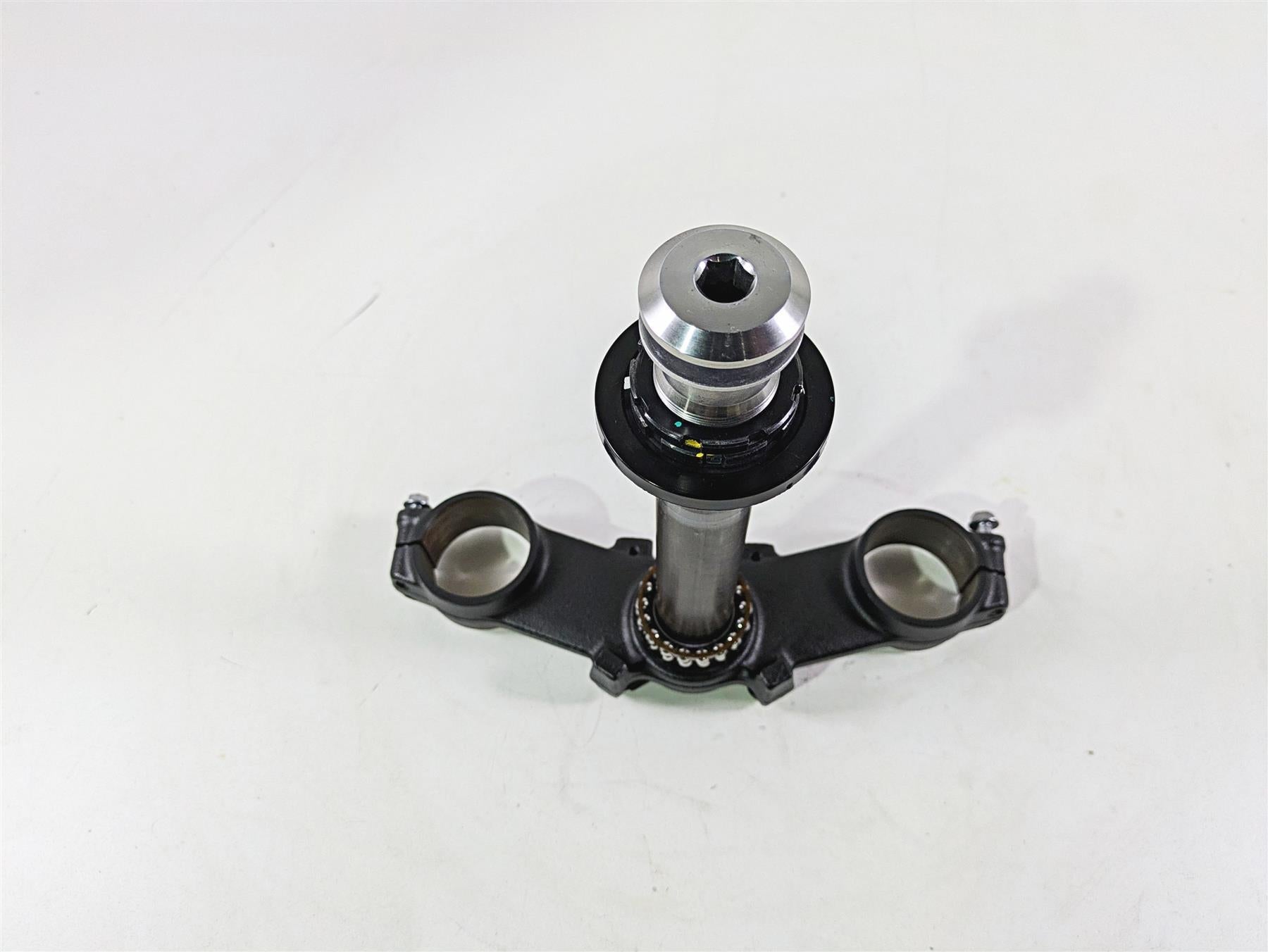 2021 Kawasaki Z900 ZR900 Lower Triple Tree Steering Clamp 44037