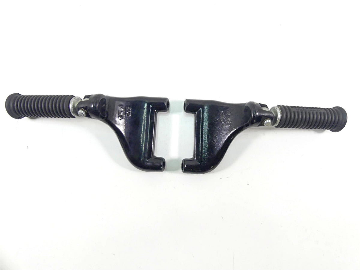 2005 Harley Sportster XL1200 C Rear Passenger Foot Peg Set 49314-04 49315-04 {{ shop.shopifyCountryName }} - Mototech271