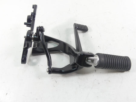 2018 Harley Softail FXBB Street Bob Right Foot Peg & Brake Pedal 50500601 {{ shop.shopifyCountryName }} - Mototech271