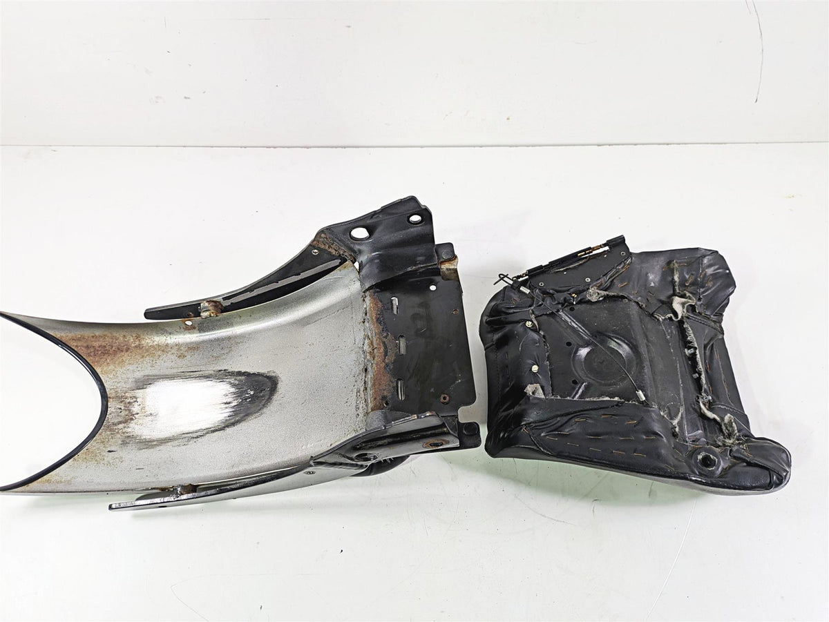 2016 Harley VRSCDX Night Rod Customized Shortened Rear Fender & Seat Set {{ shop.shopifyCountryName }} - Mototech271