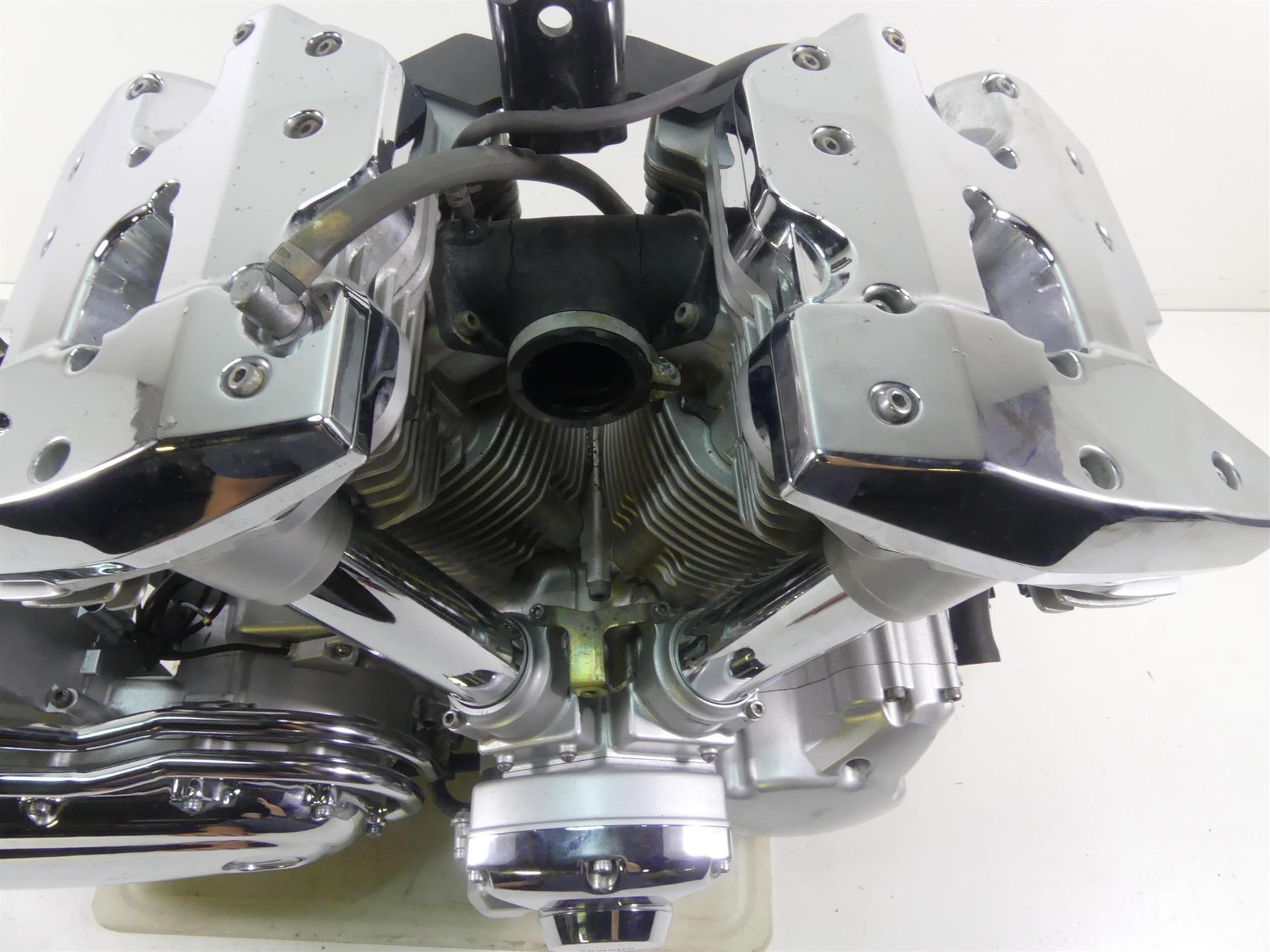 2001 Yamaha XV1600 Road Star Running Engine Motor 14K - Video 4WM-15100-00-00 {{ shop.shopifyCountryName }} - Mototech271