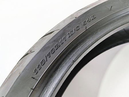 Used Front Front Dunlop Sportmax GPR-300 110/70R17 Tire HJDD7R4N9F {{ shop.shopifyCountryName }} - Mototech271