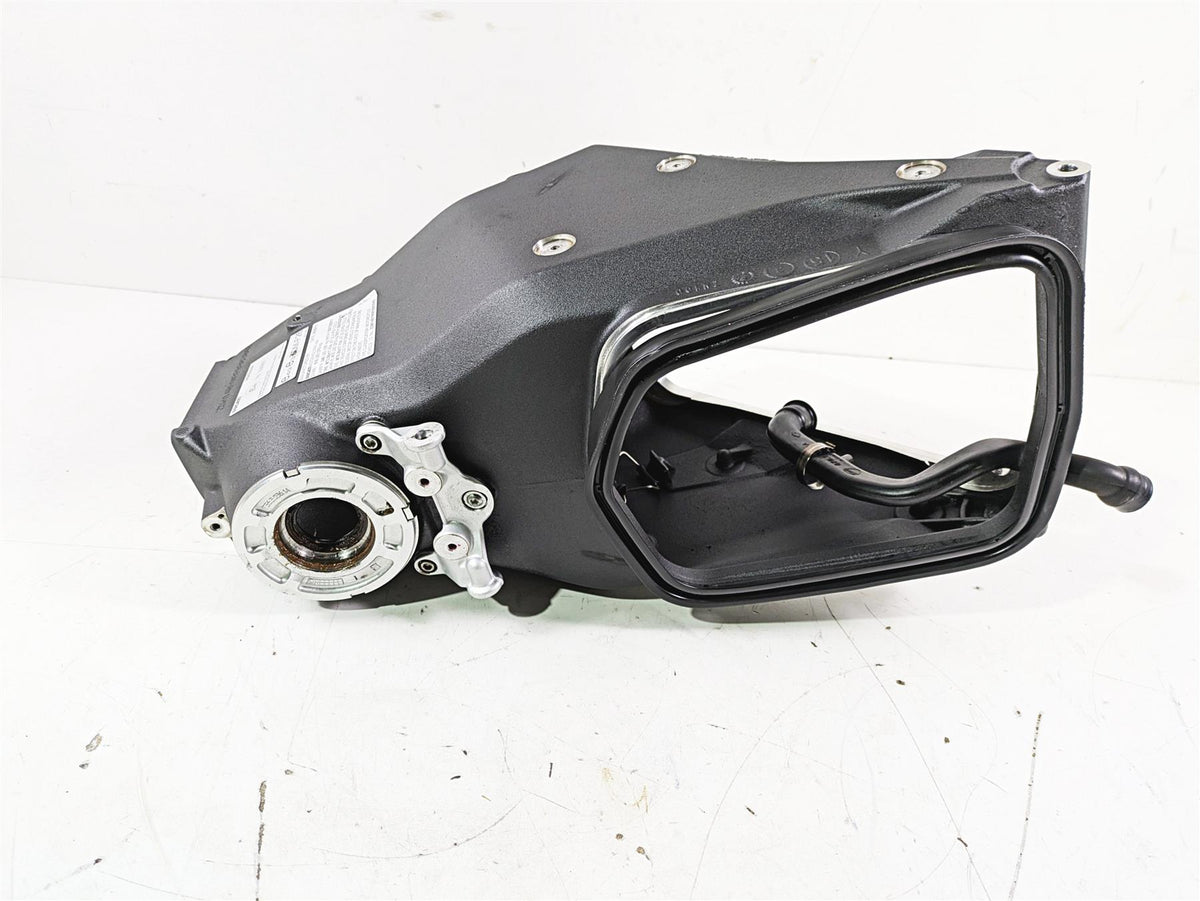 2015 Ducati Panigale 1299 S Straight Main Frame Chassis Airbox With Texas Salvage Title 47022051CA {{ shop.shopifyCountryName }} - Mototech271