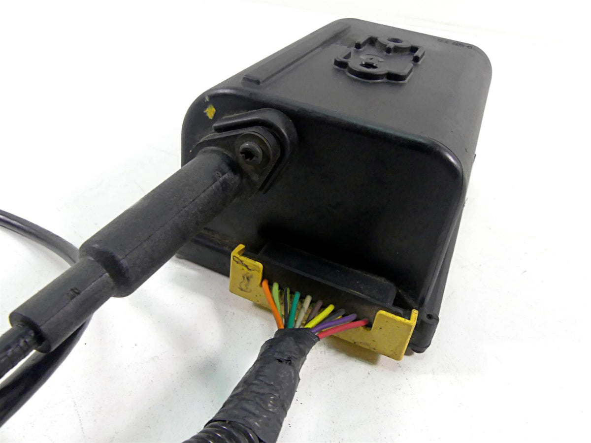 2011 Victory Cross Country Cruise Control Module Unit + Wirings 4012752 {{ shop.shopifyCountryName }} - Mototech271
