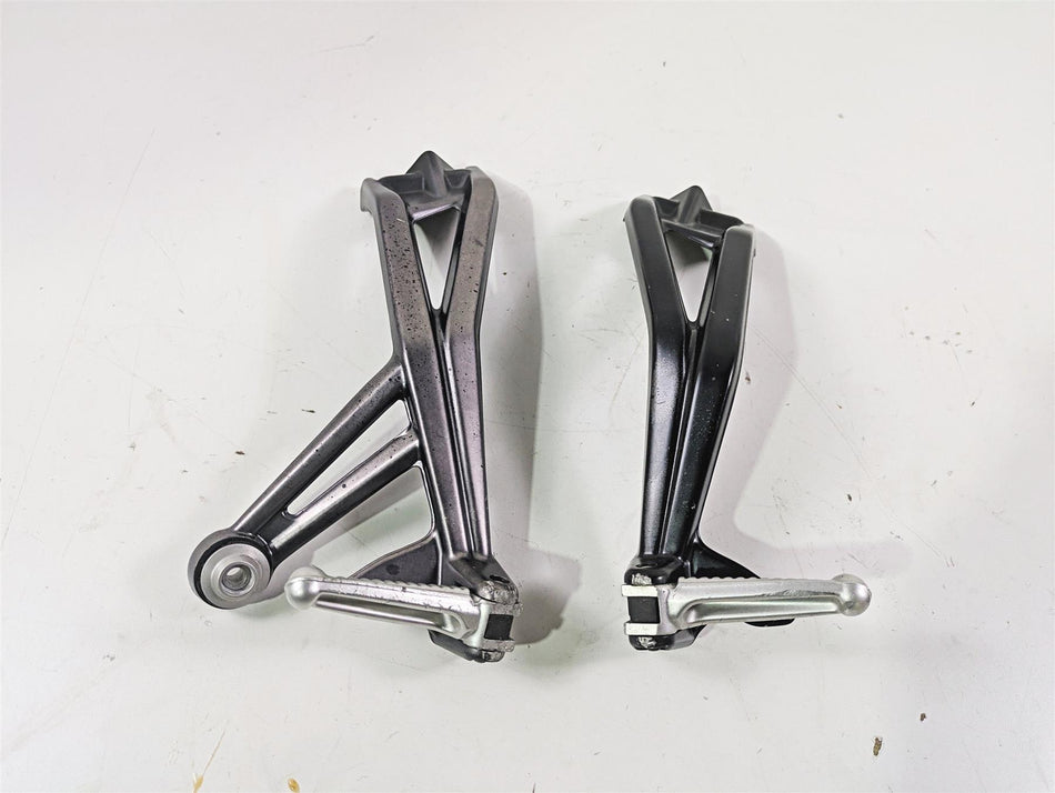 2012 Ducati Streetfighter 848 Rear Passenger Footpeg Set 82411561A 82411571A {{ shop.shopifyCountryName }} - Mototech271