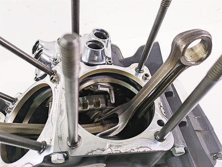 2019 Harley Softail FXDR 114 Milwaukee 8 Crank Case Shaft Cases Set 16200459 {{ shop.shopifyCountryName }} - Mototech271