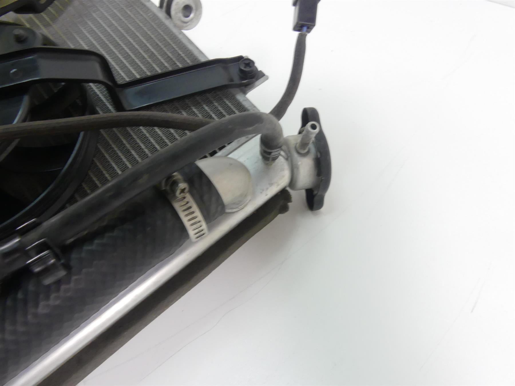 2012 Kawasaki ZX1400 ZX14R Ninja Radiator Fan Reservoir Hoses Set 39061-0107 {{ shop.shopifyCountryName }} - Mototech271