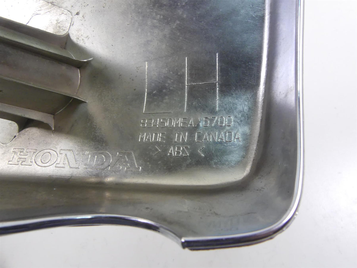 2009 Honda VTX1300 Touring Left Plastic Chrome Side Cover 83620-MEA-670 {{ shop.shopifyCountryName }} - Mototech271