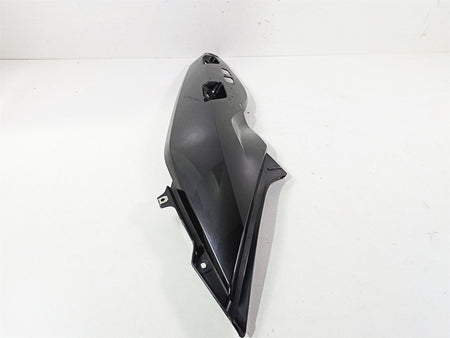 2010 BMW R1200RT K26 Right Tail Fairing Cover Cowl - Read 46637681572 {{ shop.shopifyCountryName }} - Mototech271