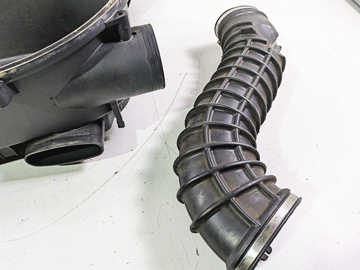 2023 Can Am Maverick X3 XMR Turbo RR Inner Outer Clutch Cover & Tubes 420212609 {{ shop.shopifyCountryName }} - Mototech271