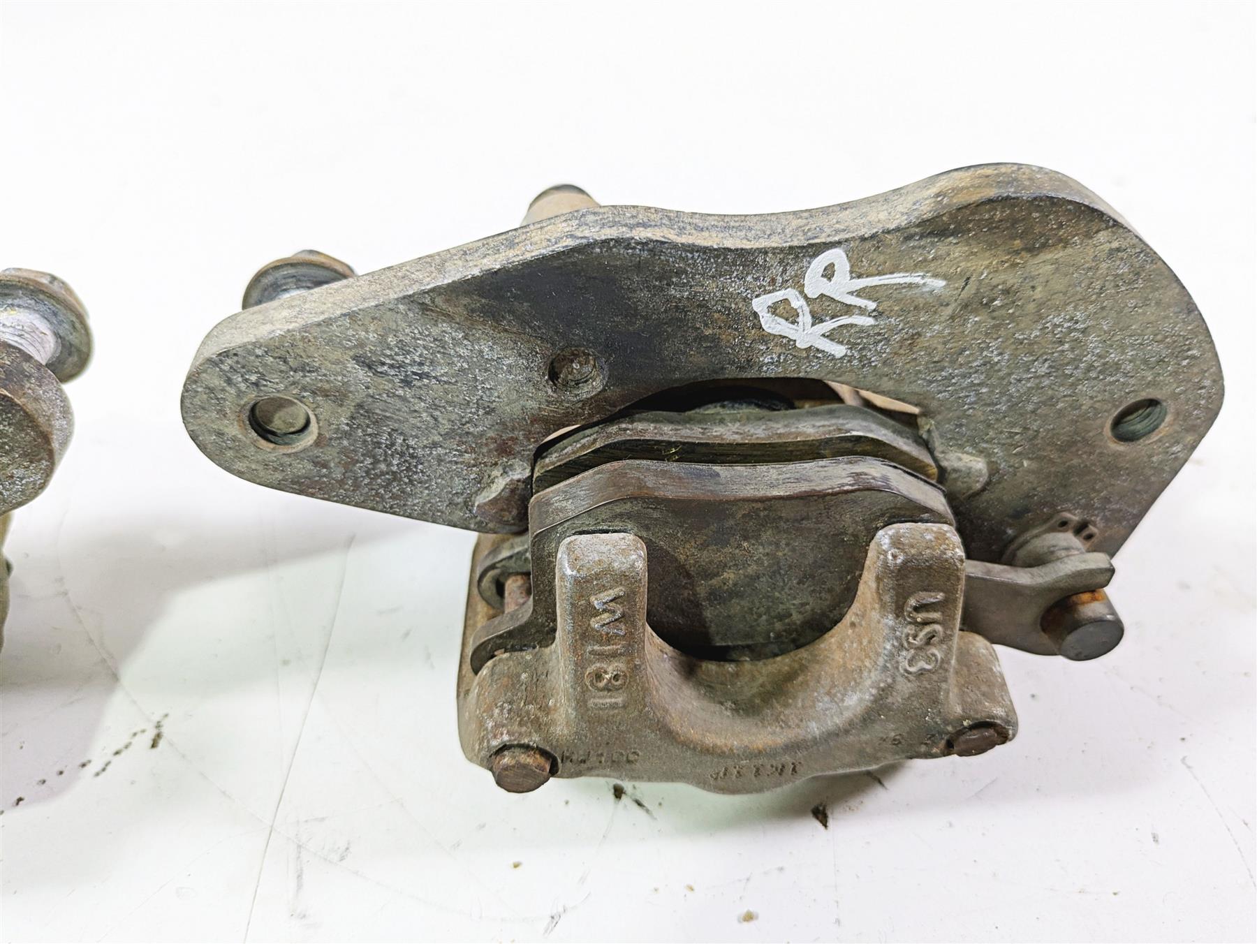2022 Can-Am Defender XMR HD10 Rear Brake Caliper Set 705601928 705601929 {{ shop.shopifyCountryName }} - Mototech271