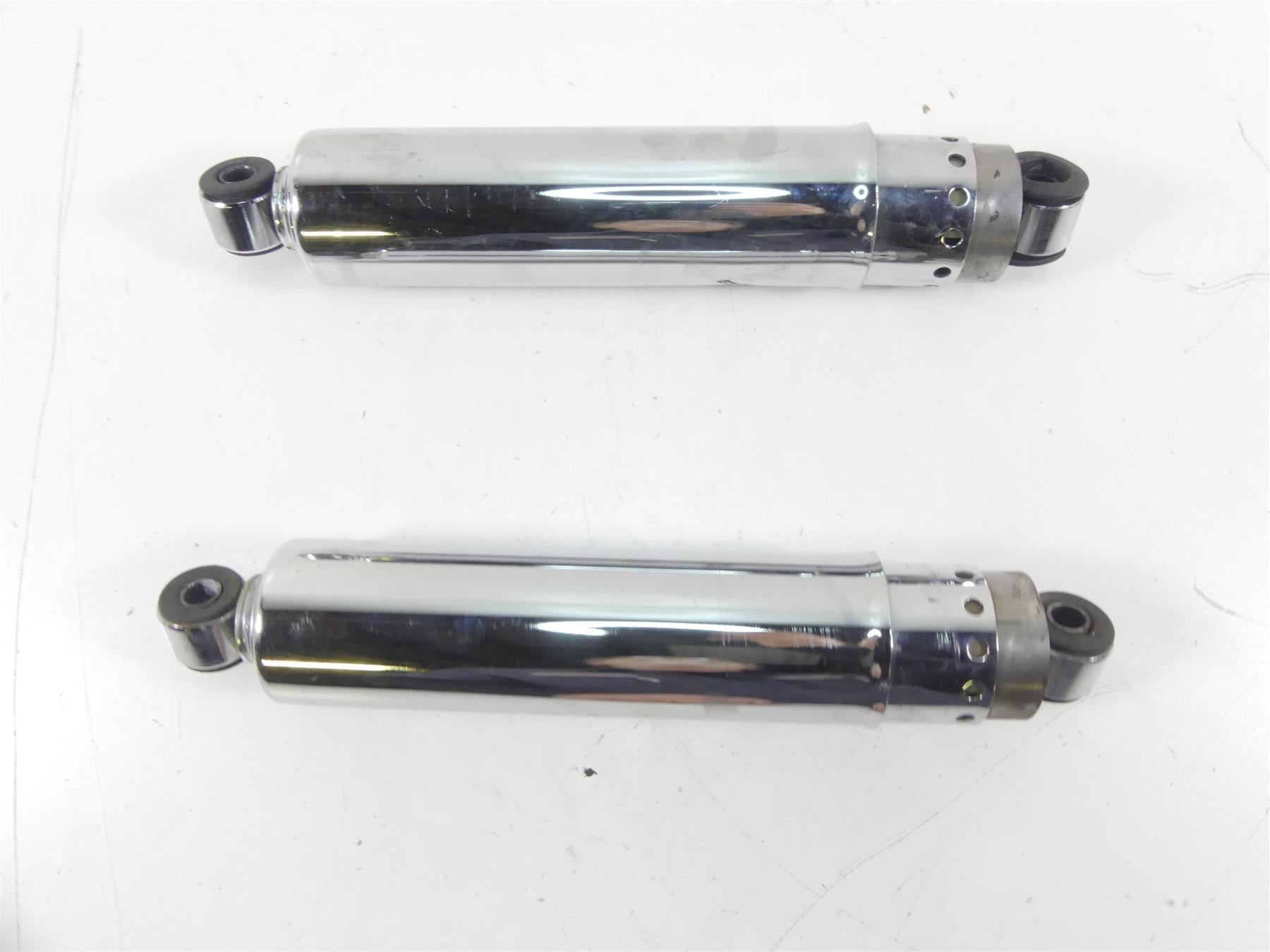 1978 Harley XLH1000 Sportster Ironhead Rear 13.75" Damper Shocks 54490-78 {{ shop.shopifyCountryName }} - Mototech271