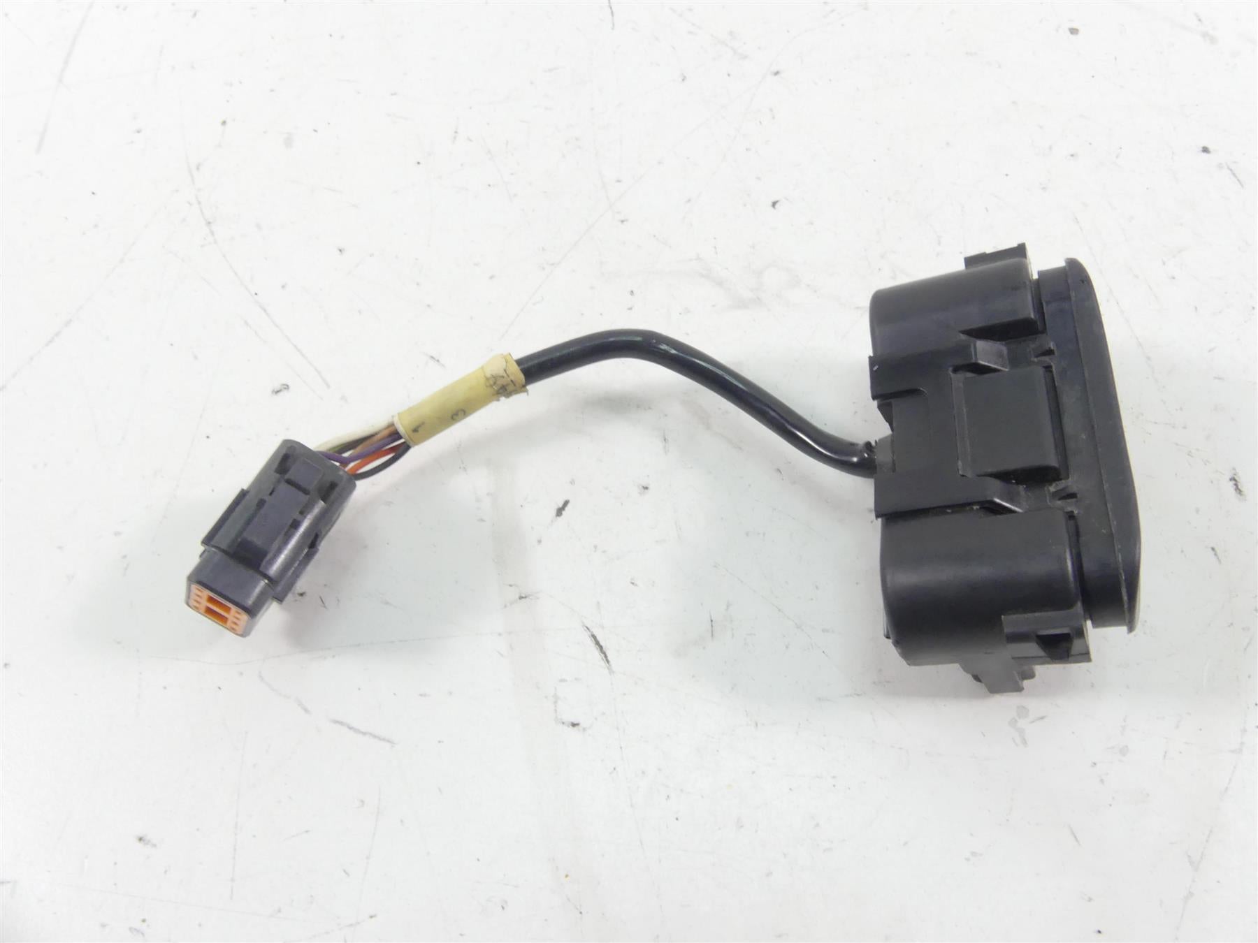 2004 Harley Softail FXSTD SE CVO Deuce Instrument Indicator Lights 68892-00A {{ shop.shopifyCountryName }} - Mototech271