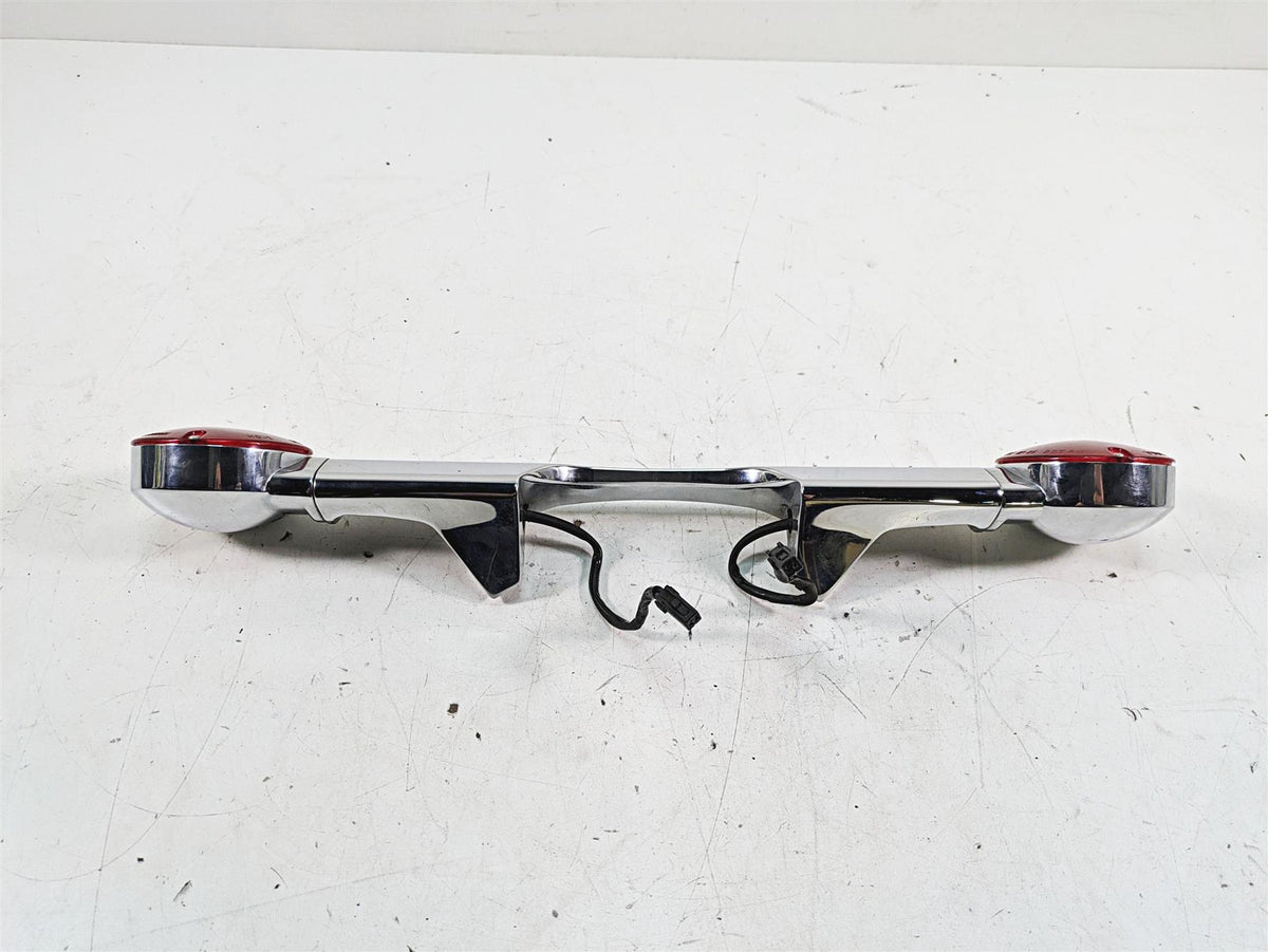 2008 Harley FLHTCU Electra Glide Rear Turn Signal Blinker Bar 68510-74C {{ shop.shopifyCountryName }} - Mototech271