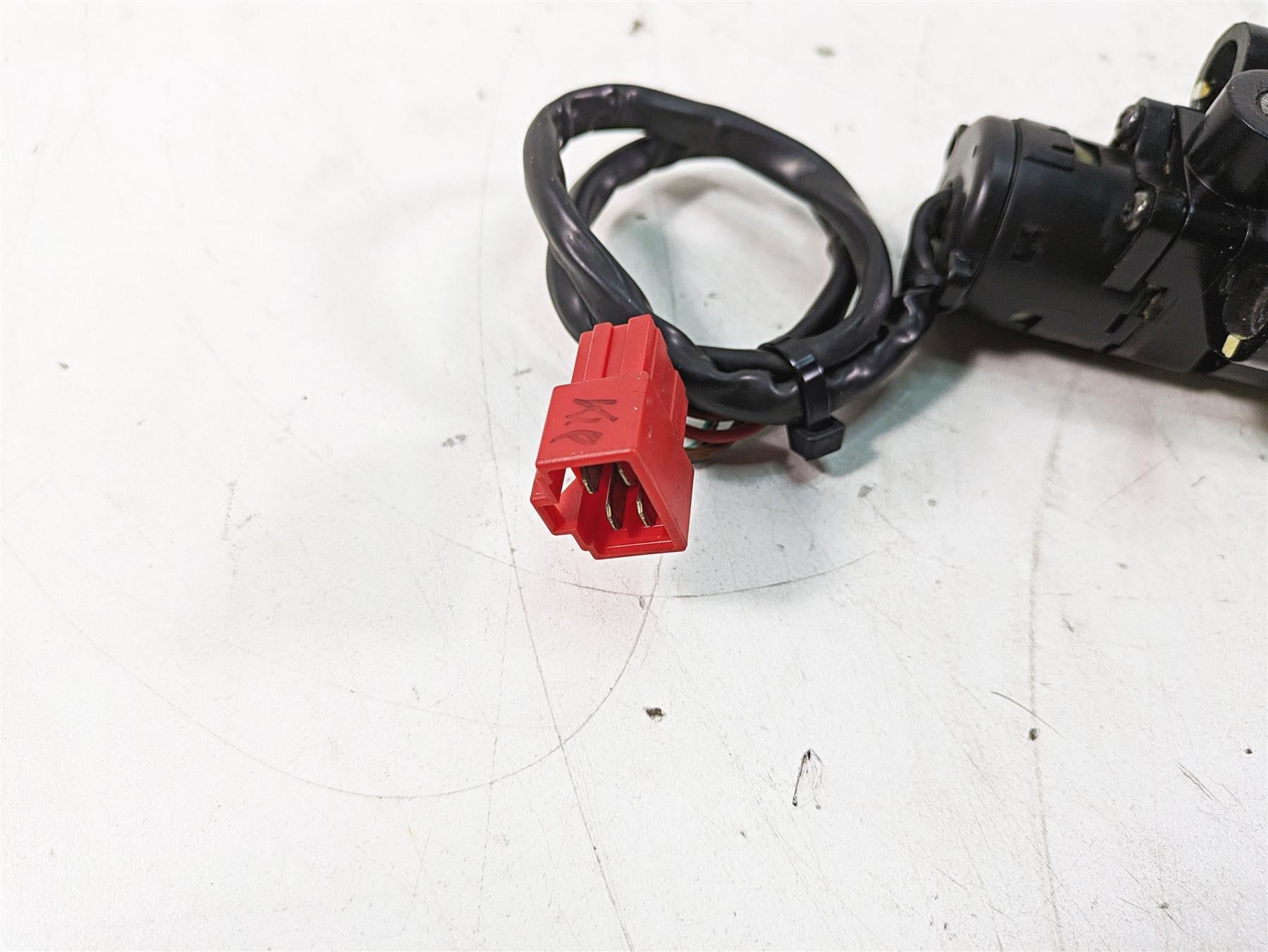 2013 MV Agusta F3 675 ERA Ignition Switch Key Lock Fuel Cap Set 8A00B5210 {{ shop.shopifyCountryName }} - Mototech271