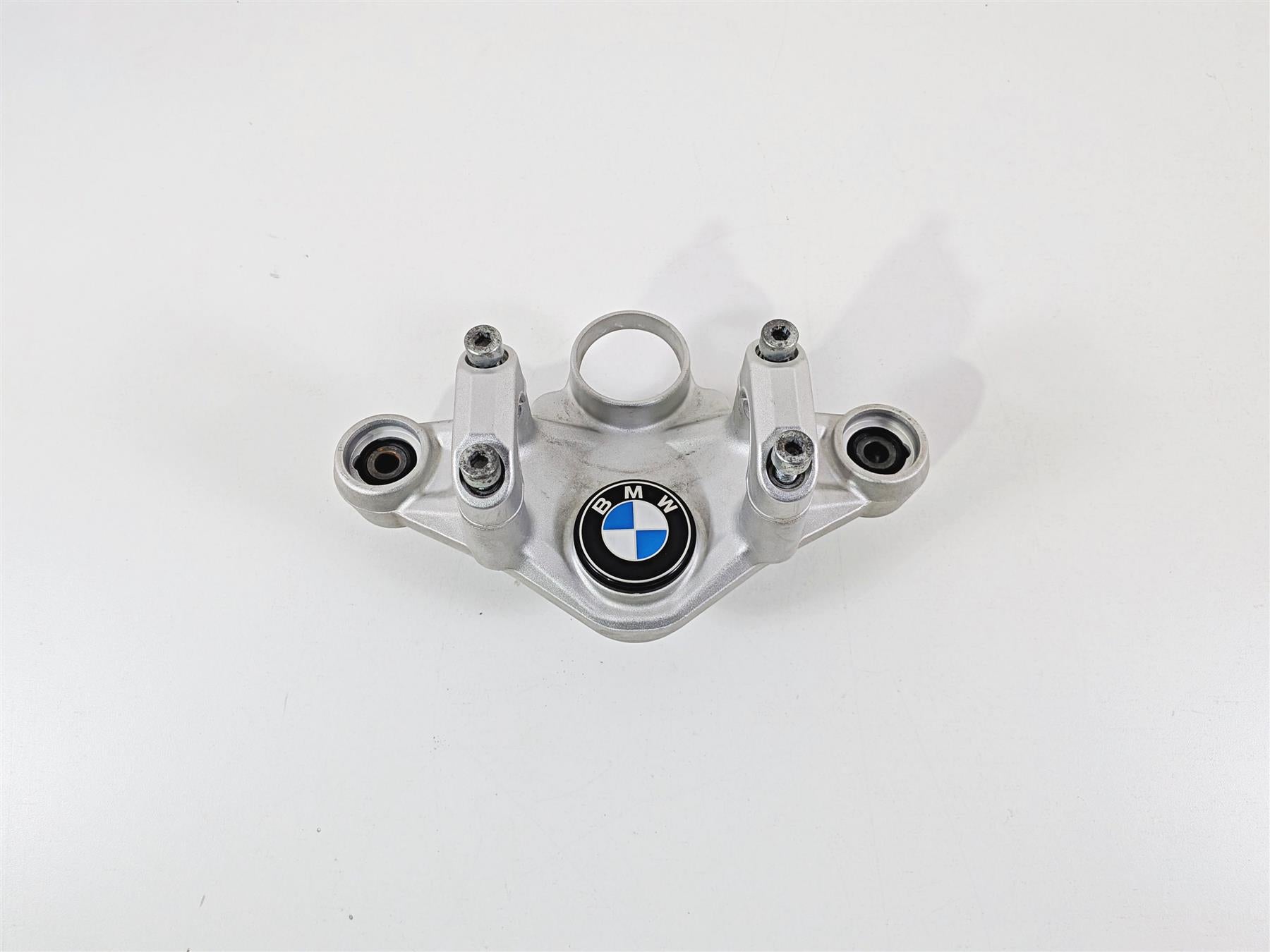 2015 BMW R1200GS K50 Upper Triple Tree Steering Clamp 31428555849 {{ shop.shopifyCountryName }} - Mototech271