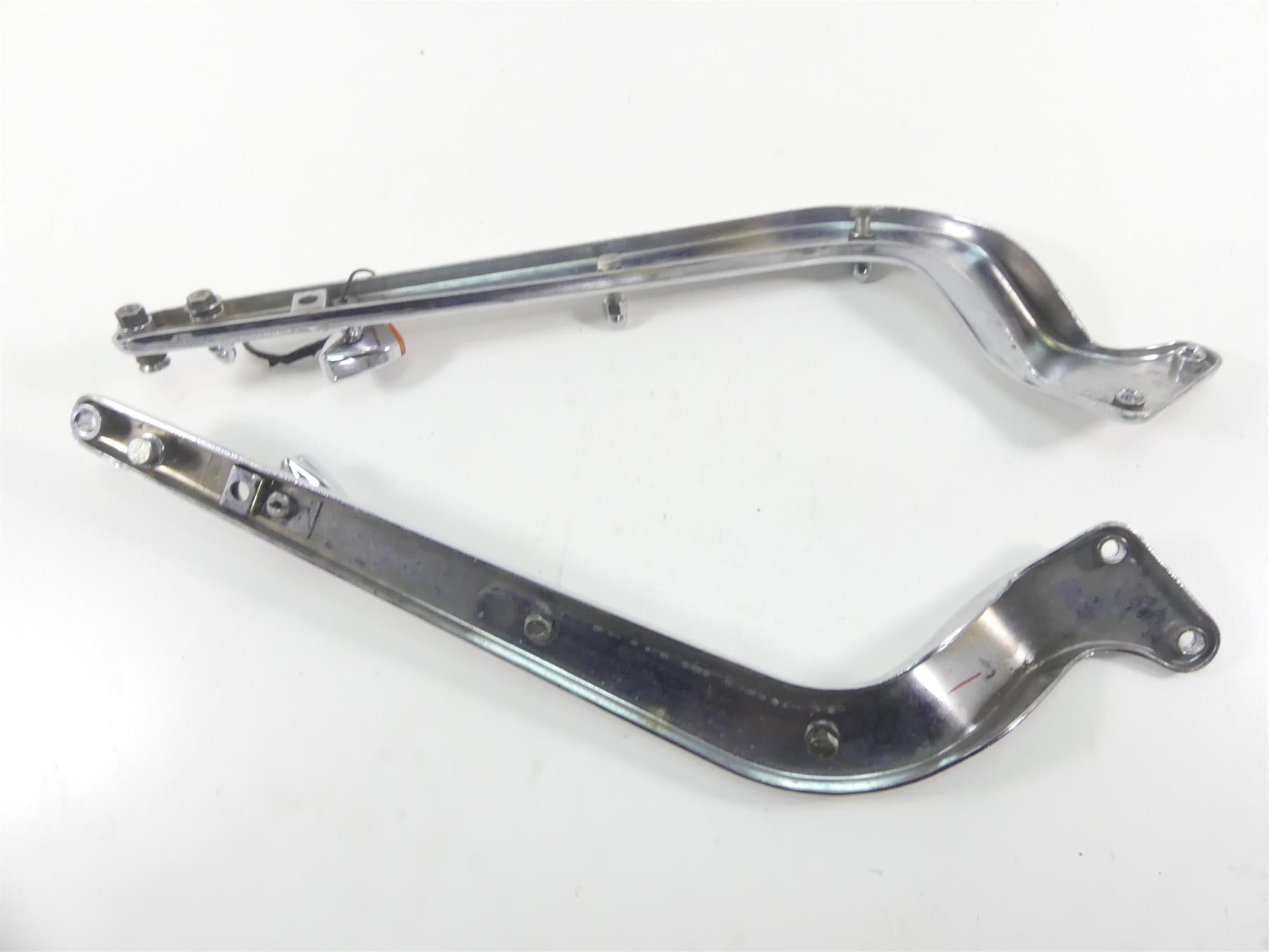 1999 Harley FXSTS Softail Springer Rear Fender Struts + Turn Signals 59955-86A {{ shop.shopifyCountryName }} - Mototech271