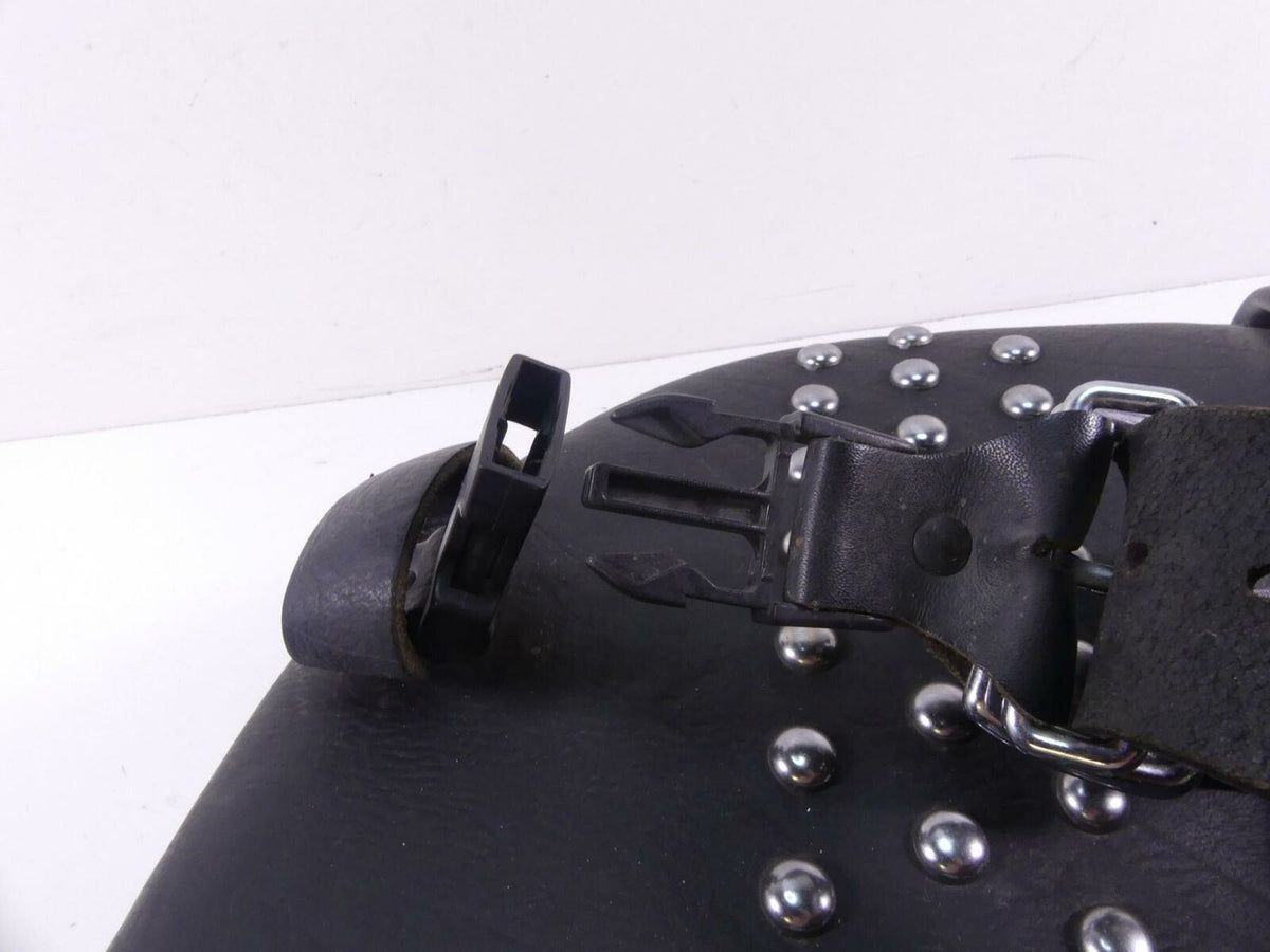 2013 Harley Softail FLSTC Heritage Classic Left Saddlebag & Mount 90476-09 {{ shop.shopifyCountryName }} - Mototech271