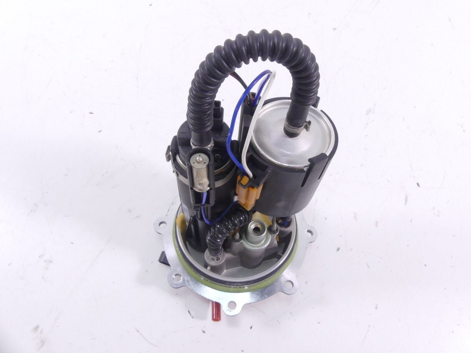 2013 Mv Agusta F4RR Fuel Gas Petrol Pump 1K -Tested 8A00B7749 {{ shop.shopifyCountryName }} - Mototech271