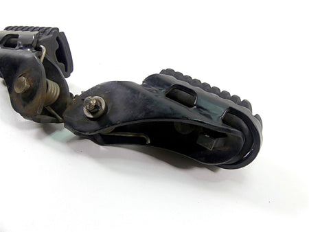 2013 BMW F800GS STD K72 Front Rider Driver Footpeg Set 46717701199 46717701200 {{ shop.shopifyCountryName }} - Mototech271