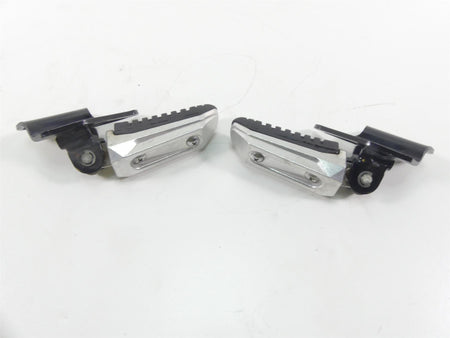 2007 Suzuki M109R VZR1800 Boulevard Passenger Rear Footpeg Set 43700-48G00 {{ shop.shopifyCountryName }} - Mototech271