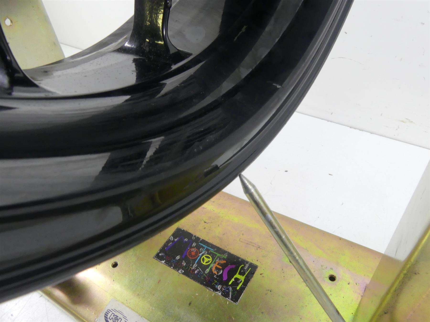 2015 Honda CBR1000 RR SC59 Straight Rear Wheel Rim 17x6 -Read 42650-MGP-305 {{ shop.shopifyCountryName }} - Mototech271