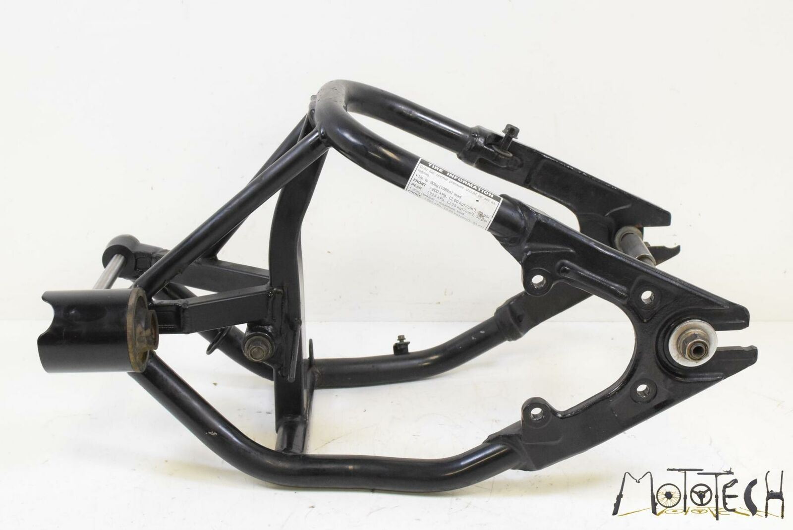 2002 Yamaha XVS1100 V-Star Classic Rear Swingarm Swing Arm 5KS-22110-01-00 {{ shop.shopifyCountryName }} - Mototech271