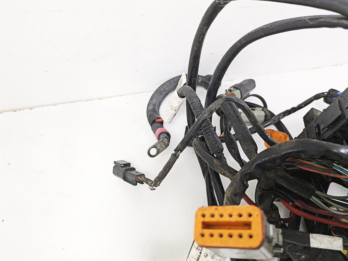 2011 Harley Touring FLHTCUSE CVO E-Glide Main Wiring Harness Loom READ 69200055 {{ shop.shopifyCountryName }} - Mototech271