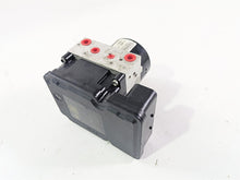 Load image into Gallery viewer, 2010 BMW R1200GS K25 Abs Brake Pump Unit Module 7715107 34517715109
