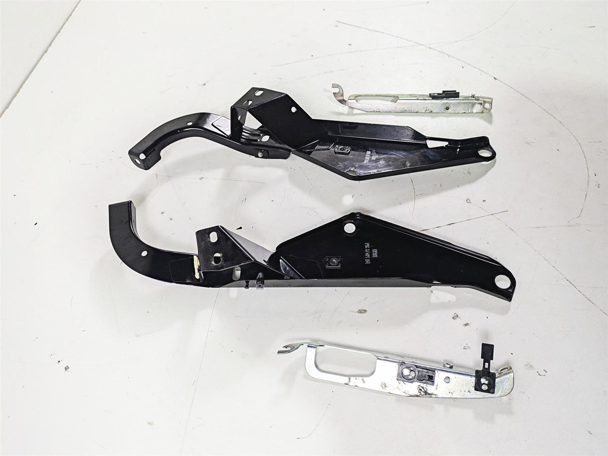2008 Harley Touring FLHTP Electra Glide Front Fairing Mounts Set 58478-96 {{ shop.shopifyCountryName }} - Mototech271