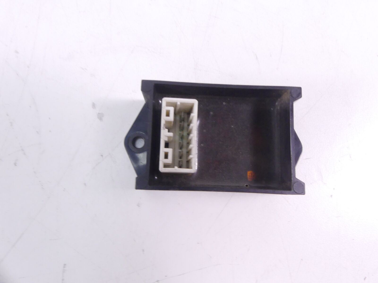 2000 Harley Touring FLHTCI Electra Glide Low Fuel Gas Sensor Module 68620-96 {{ shop.shopifyCountryName }} - Mototech271