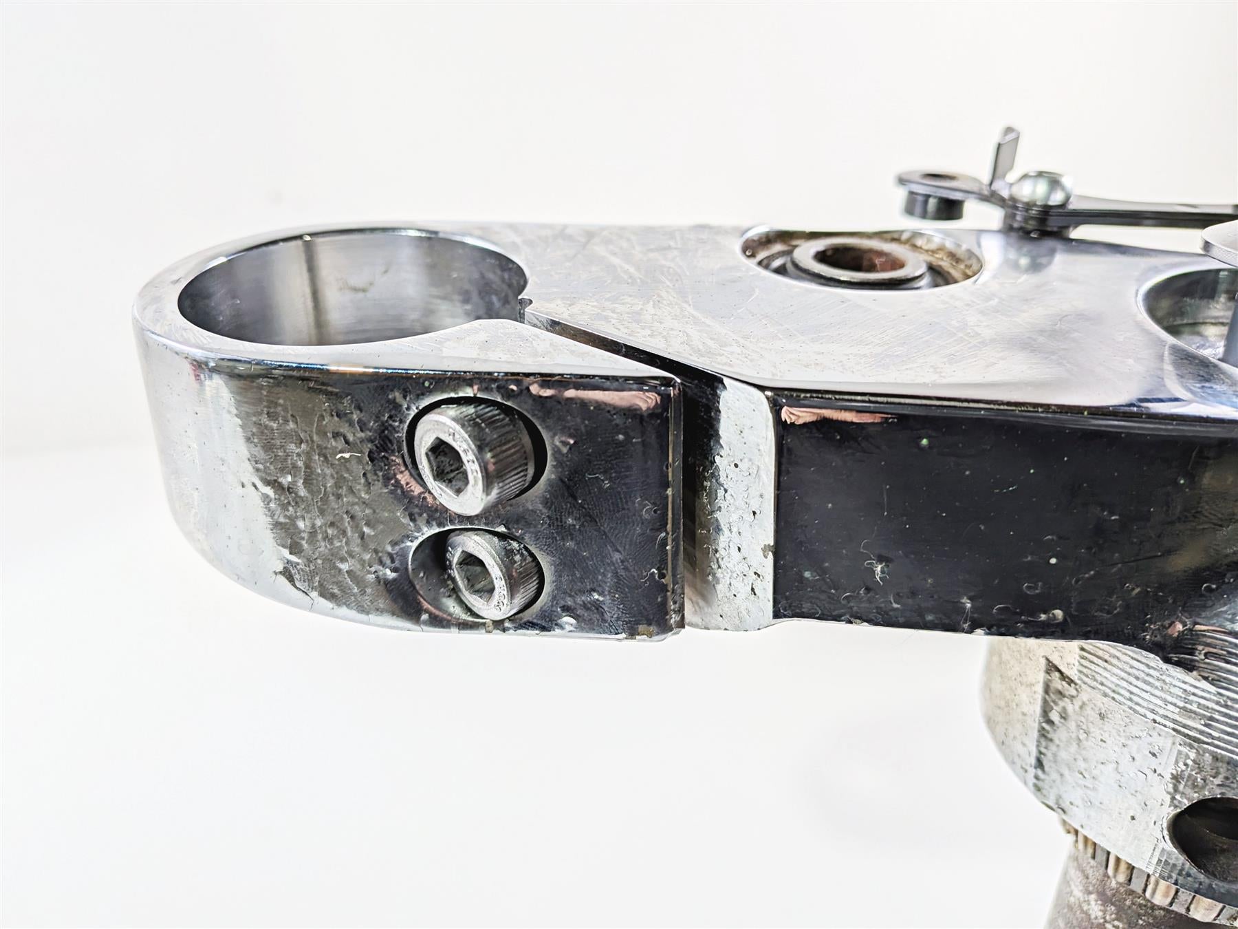 2012 Yamaha XV1900 Raider S Upper & Lower Triple Tree Chrome READ 5C7-23340-00 {{ shop.shopifyCountryName }} - Mototech271