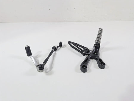 2023 Yamaha MT10 MTN1000 Left Front Footpeg & Shifter B67-27442-10-00 {{ shop.shopifyCountryName }} - Mototech271