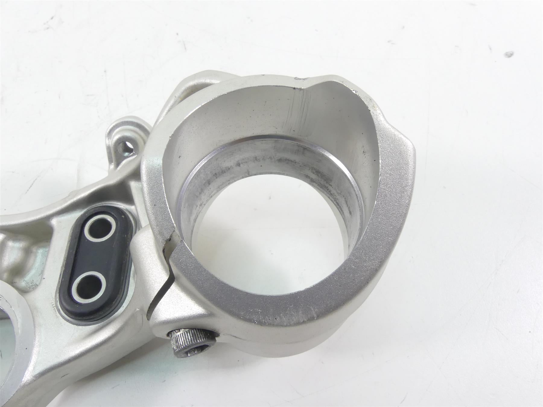 2018 Mv Agusta Brutale 800 RR Upper Triple Tree Steering Clamp 8000C1712 {{ shop.shopifyCountryName }} - Mototech271