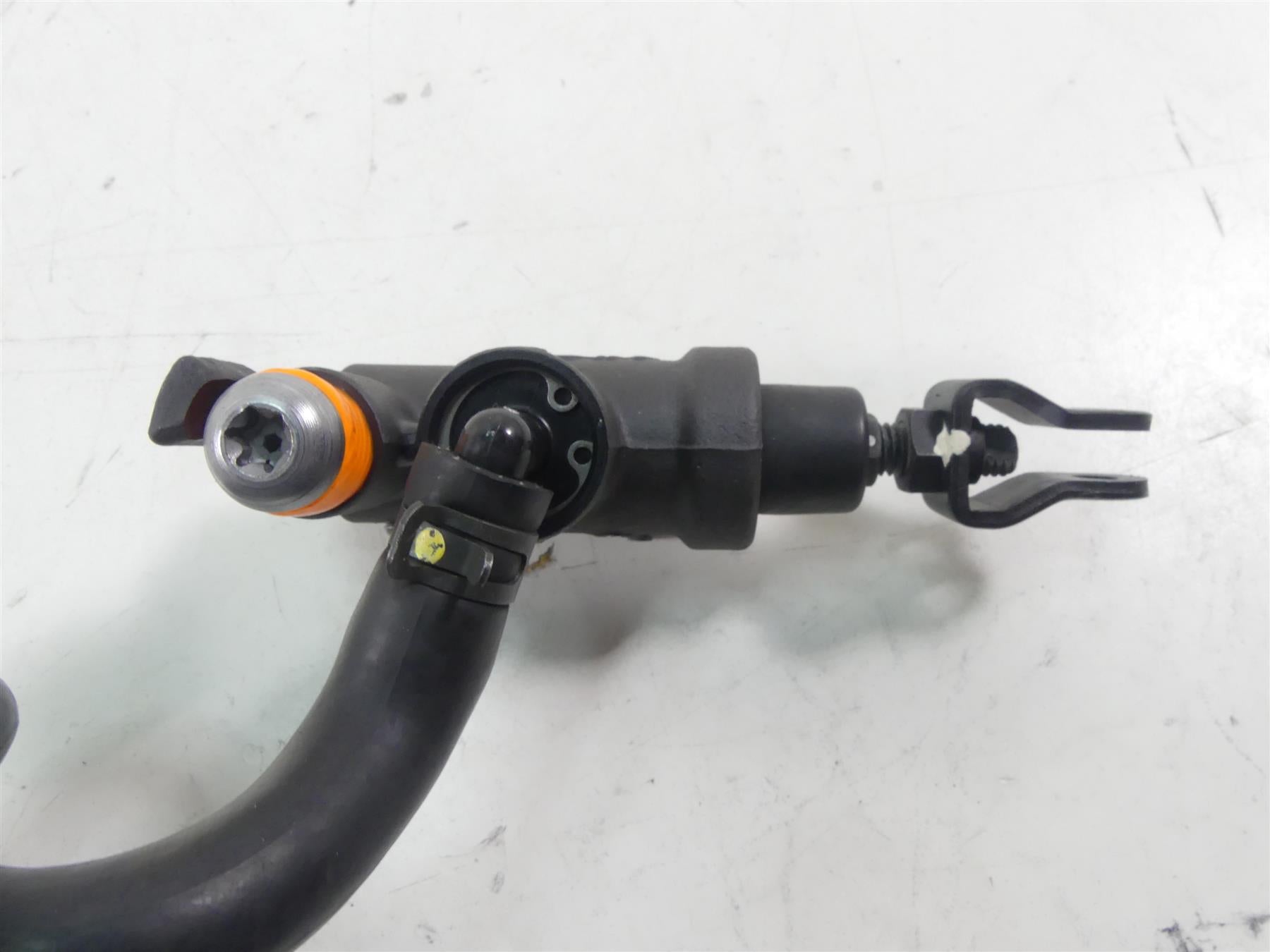 2017 BMW R1200RT K52 Rear 1/2" Nissin Brake Master Cylinder 34318522398 {{ shop.shopifyCountryName }} - Mototech271