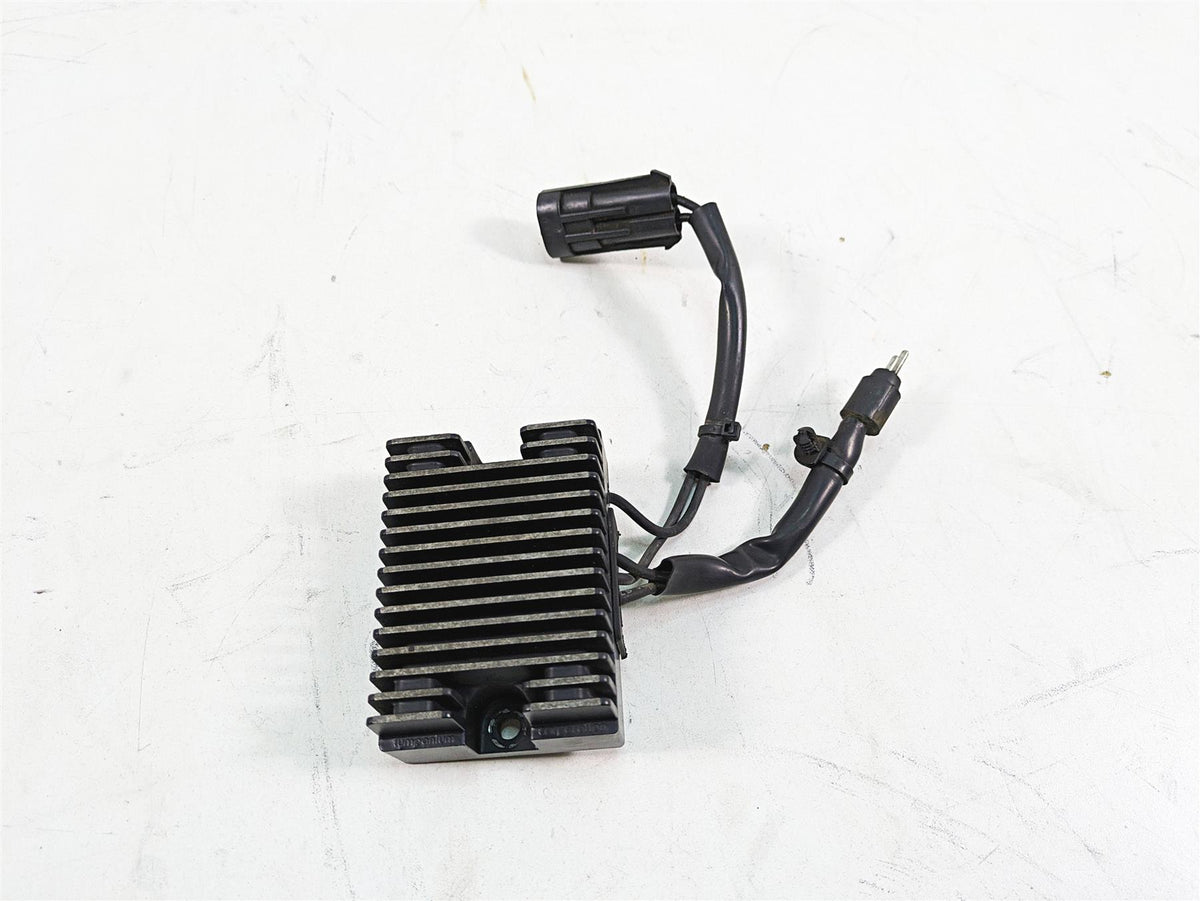 2006 Harley Sportster XL1200 Rectifier Voltage Regulator 74523-04 {{ shop.shopifyCountryName }} - Mototech271