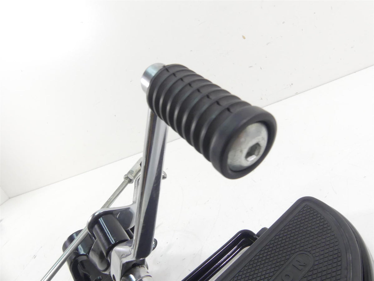 2017 Harley FLS Softail Slim Left Front Floorboard & Shifter Lever Read 33630-07 {{ shop.shopifyCountryName }} - Mototech271