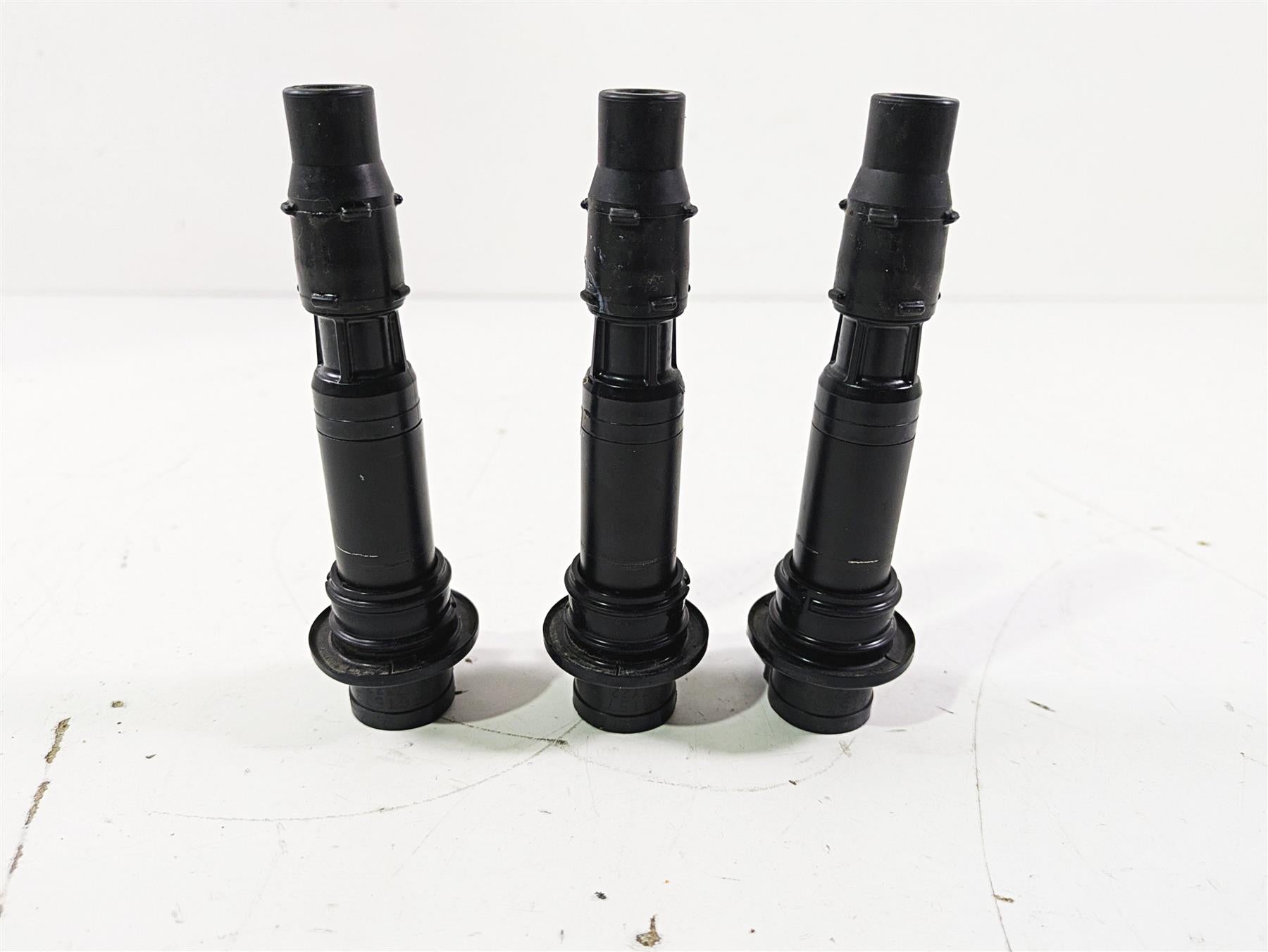 2019 Triumph Speed Triple RS 1050 Ignition Stick Coil Set T1297890 {{ shop.shopifyCountryName }} - Mototech271