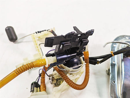 2012 Harley FLD Dyna Switchback Fuel Gas Petrol Pump + Sender - Tested 75323-12 {{ shop.shopifyCountryName }} - Mototech271