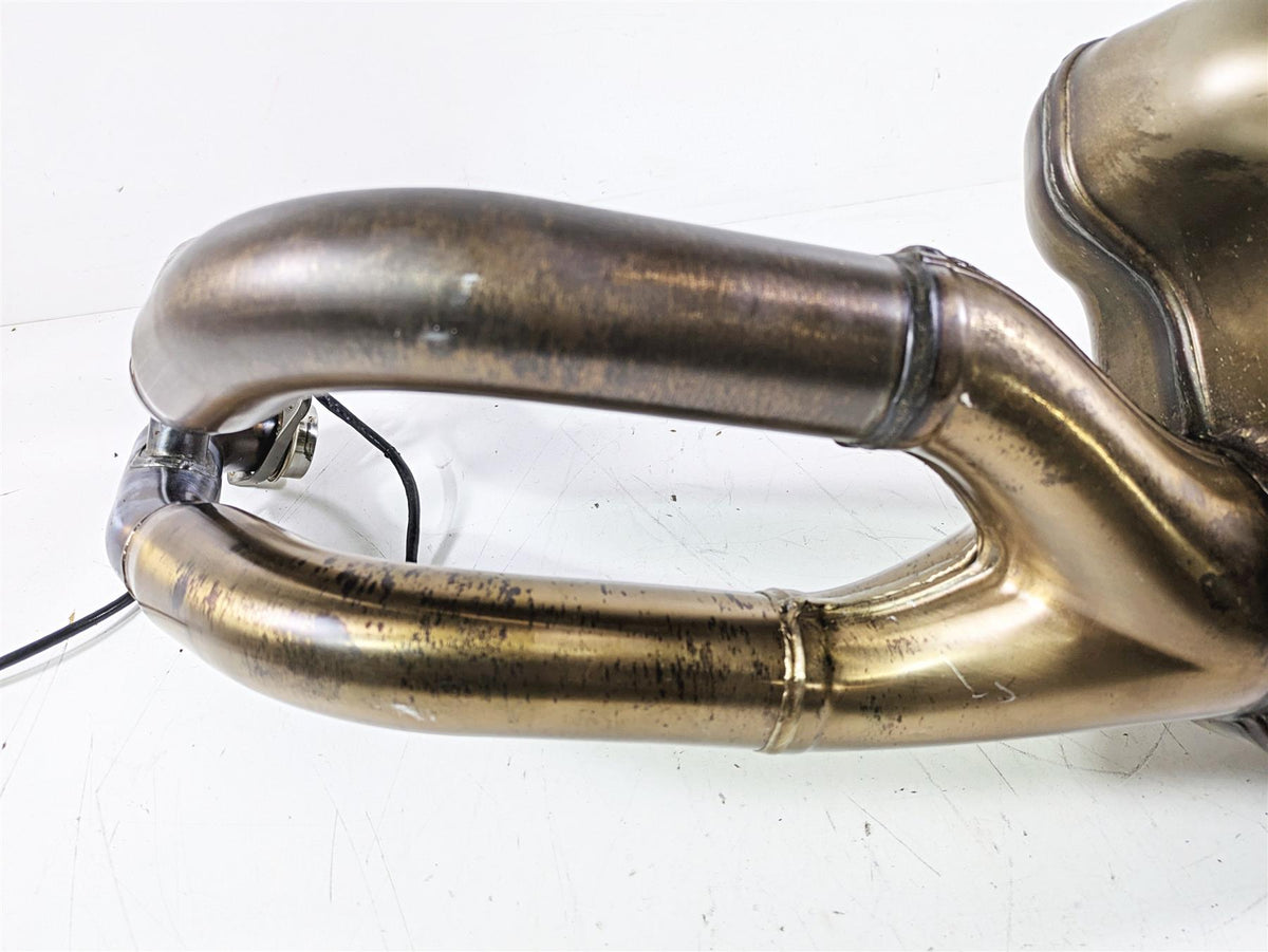 2021 Aprilia RS660 Exhaust Pipe Header Chamber Assembly 2B005290 {{ shop.shopifyCountryName }} - Mototech271
