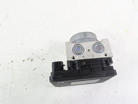 2015 BMW K1600 GT K48 Abs Brake Pump Unit Module 8554177 34518526235 {{ shop.shopifyCountryName }} - Mototech271
