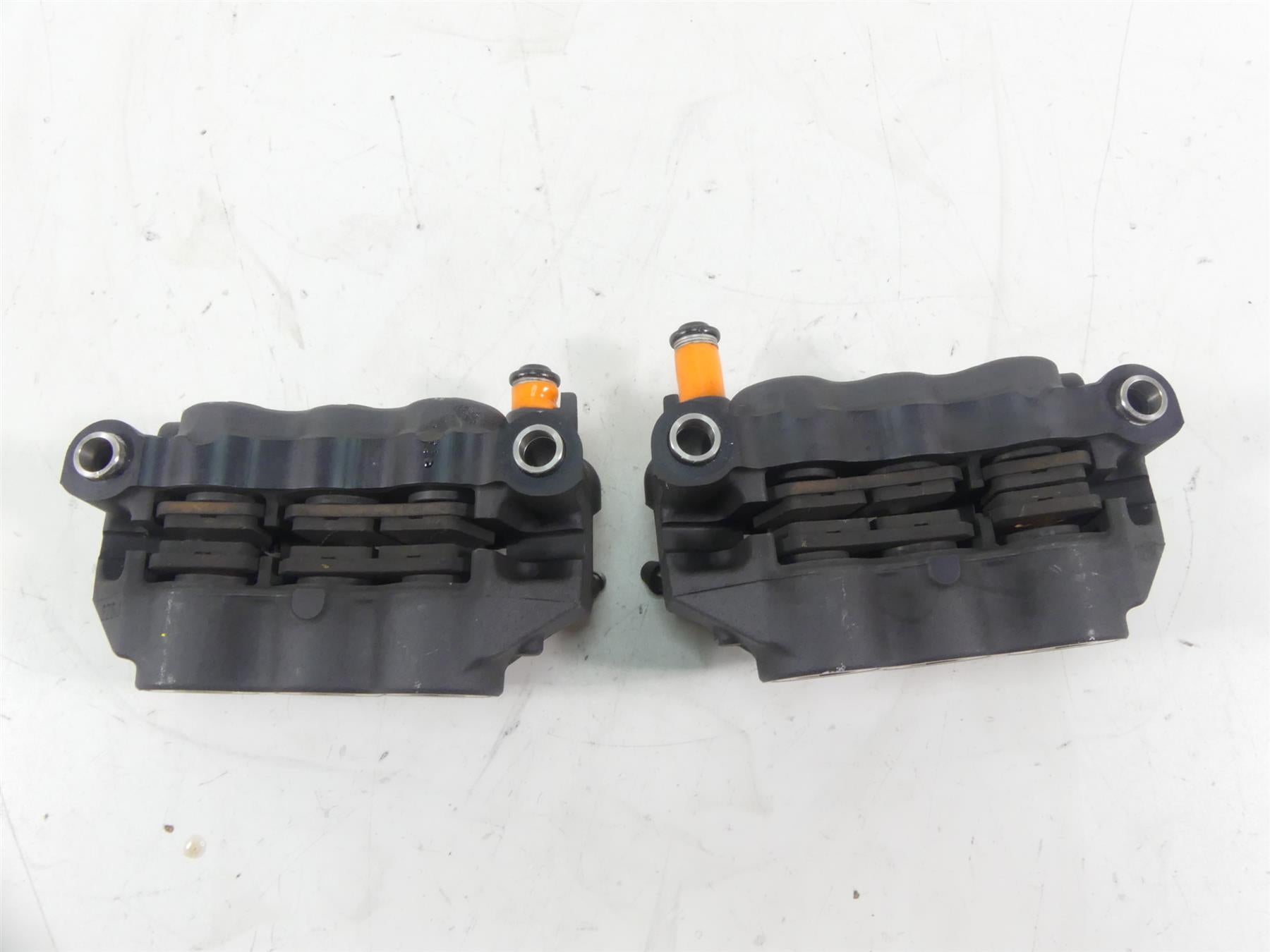 2013 Yamaha VMX17 V-Max 1700 Front Brake Caliper Set 4C8-2580T-10-00 {{ shop.shopifyCountryName }} - Mototech271