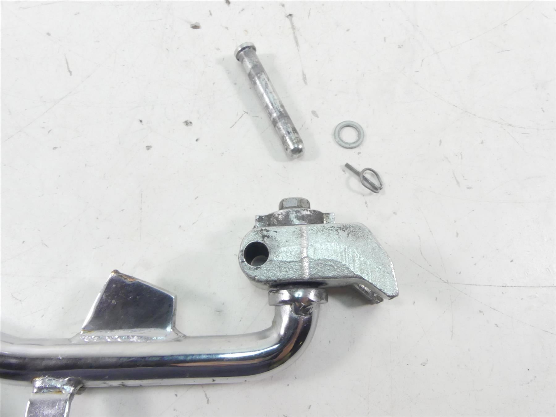 2014 Harley FXDL Dyna Low Rider Side Kickstand Kick Jiffy Stand 49704-90 {{ shop.shopifyCountryName }} - Mototech271