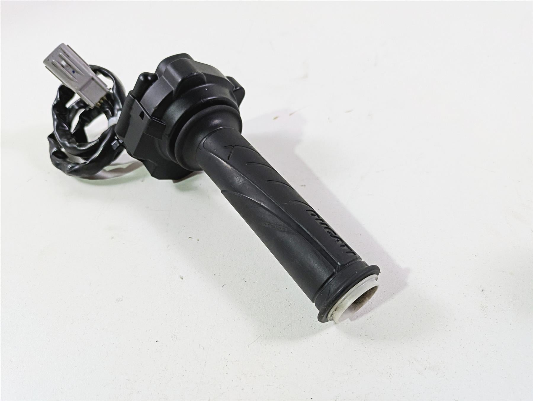 2019 Ducati Supersport 939 S Ride Fly By Wire Throttle Sensor 66020093B {{ shop.shopifyCountryName }} - Mototech271