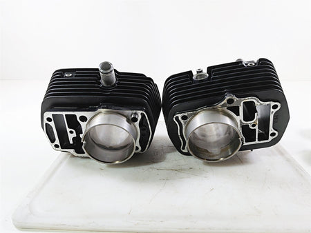 2010 Honda VT1300 CR Stateline Front Rear Cylinder Jug Piston Set 12110-MFY-A00 {{ shop.shopifyCountryName }} - Mototech271