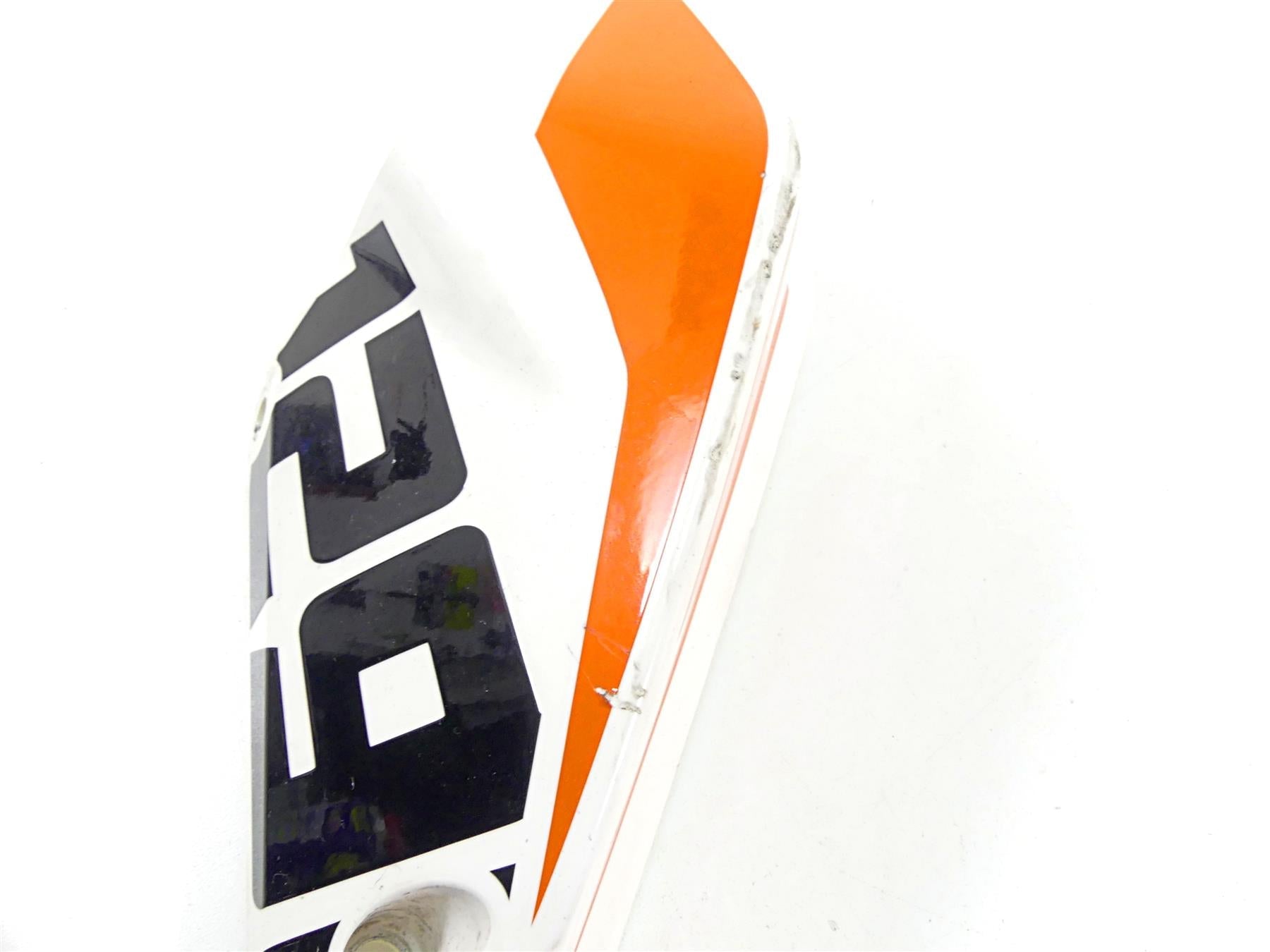 2016 KTM 1290 Super Duke R Rear Side Fairing Cover Set 61308041000 61308042000 {{ shop.shopifyCountryName }} - Mototech271